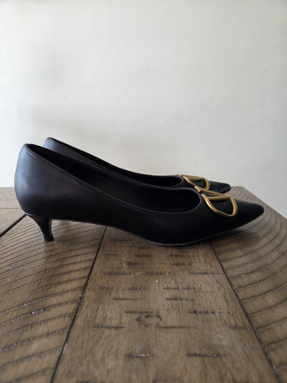 Valentino Black Leather Pointed-Toe Flats with Gold V Logo - Picture 3 of 5